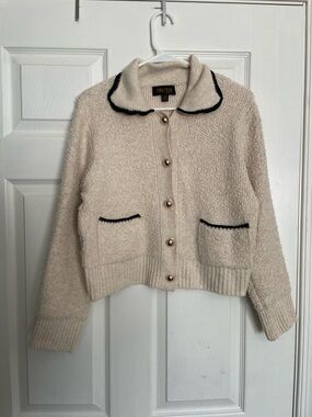 TRUTH Wool Blend Size Large Cream Button-Up Cropped Cardigan with Black Trim